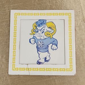 Vintage UNC North Carolina Tarheels Fair Carnival Glass Prize Wall Hanging